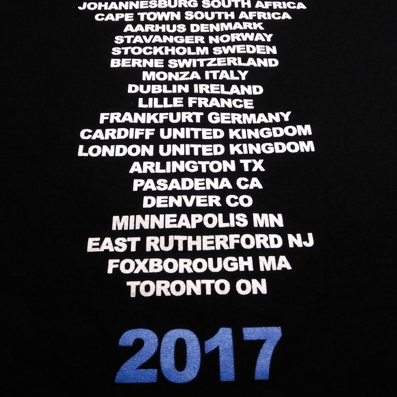 OFFICIAL JUSTIN BIEBER CONCERT TOUR TEE - Picture 7 of 8